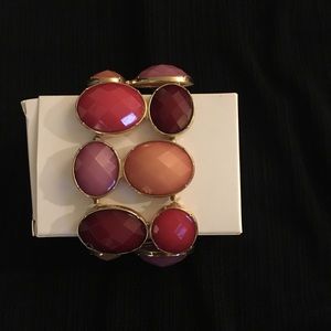 NWOT Stretch bracelet